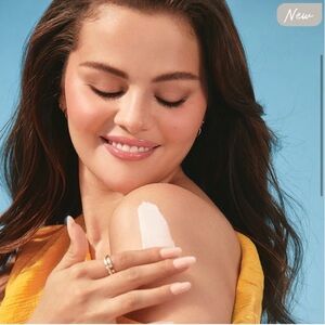 NWT Rare Beauty Bouncy Body Cream